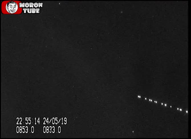Video :A constellation of 60 satellites is launched into orbit by Space X